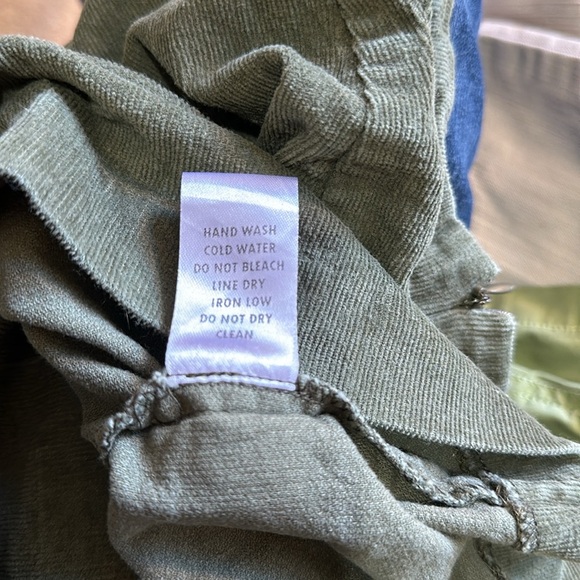 Cute altar’d state sage green corduroy faux wrap skirt with huge brown buttons! - Picture 6 of 6